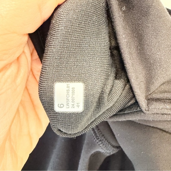 Lululemon Align High-Rise Mini-Flared Pant Black sz 6 - Picture 5 of 6